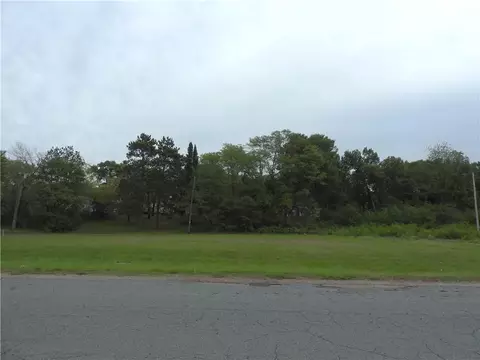 3141 N Hastings Way, Eau Claire, WI 54703