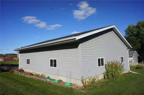 26139 W 3rd Ave, Eleva, WI 54738 photo 19