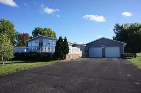 26139 W 3rd Ave, Eleva, WI 54738