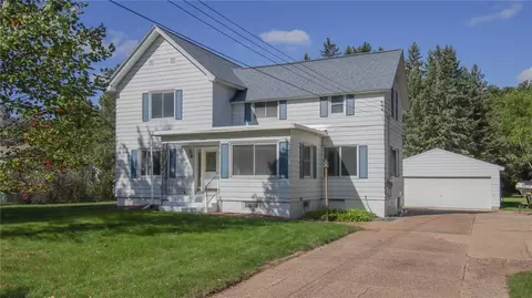 2304 Crescent Ave, Eau Claire, WI 54701
