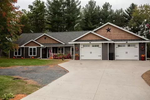 6014 163rd St, Chippewa Falls, WI 54729