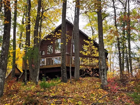 n2391 2 Bear Road, Weyerhaeuser, WI 54895