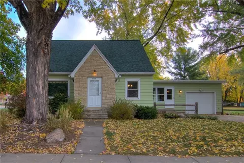 3208 Potter Rd, Eau Claire, WI 54703
