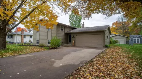 3215 Phoenix Ave, Eau Claire, WI 54703