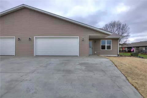 820 Walters Ct, Cornell, WI 54732 photo 2