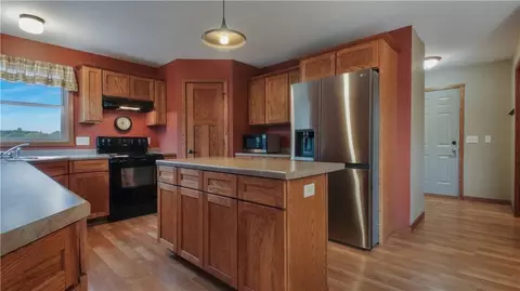 s9875 Lowes Creek Road, Eleva, WI 54738 photo 9