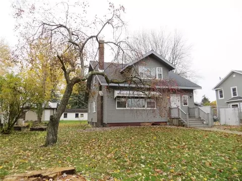 202 N Jackson St, Thorp, WI 54771 photo 3