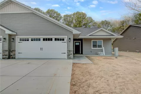 1589 Kyler St, Altoona, WI 54720