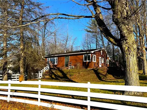 1023 Menasha Ave E, Ladysmith, WI 54848