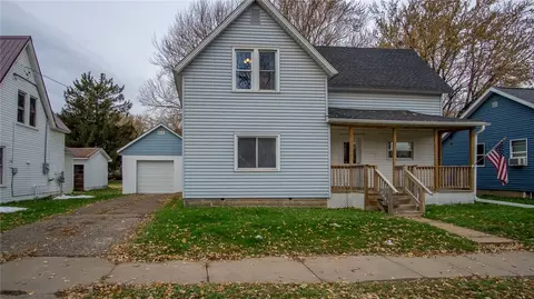 303 Main St, Colfax, WI 54730