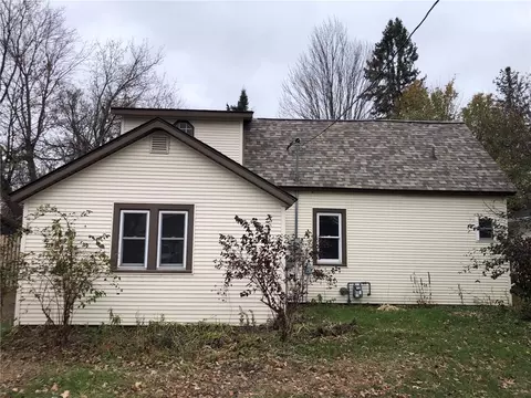 219 E Burnett Ave, Grantsburg, WI 54840