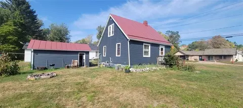 410 Pierce St, Black River Falls, WI 54615
