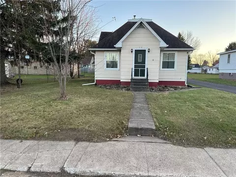 210 Scranton St, Ridgeland, WI 54763