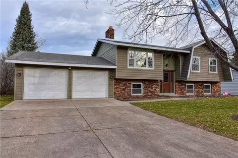 915 W Marshall St, Rice Lake, WI 54868