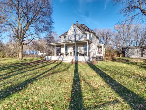 S5550 Cemetery Road, Eau Claire, WI 54701