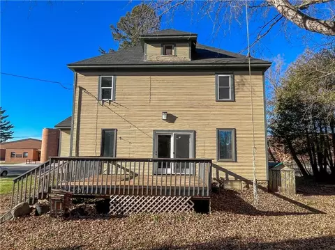 1270 Main St, Baldwin, WI 54002 photo 3