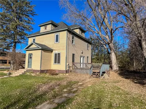 1270 Main St, Baldwin, WI 54002 photo 2