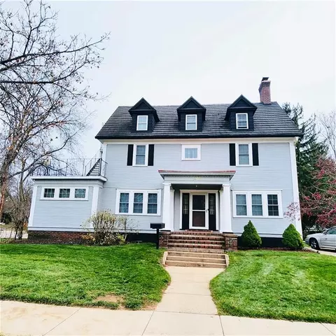 1405 Park Ave #1-3, Eau Claire, WI 54701
