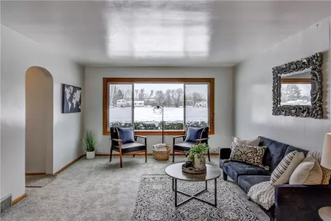 420 E School St, Thorp, WI 54771 photo 2