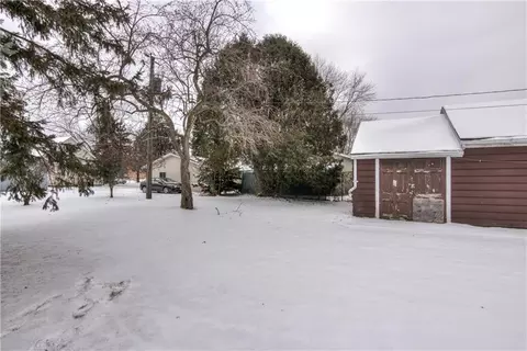 420 E School St, Thorp, WI 54771 photo 37