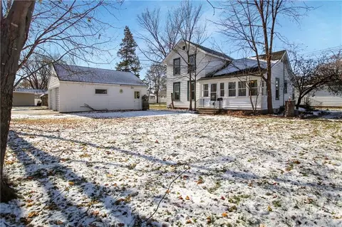 2212 Rudolph Rd, Eau Claire, WI 54701