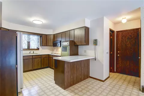 s10458 County Road B, Eleva, WI 54738 photo 6