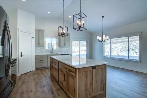 E5273 Queen's Drive, Eleva, WI 54738 photo 6