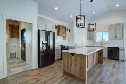 E5273 Queen's Drive, Eleva, WI 54738 photo 3