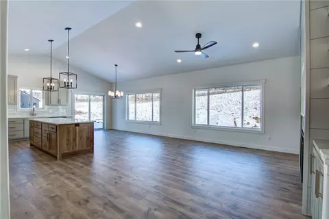 E5273 Queen's Drive, Eleva, WI 54738 photo 5