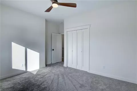 Bedroom - E5273 Queen's Drive, Eleva, WI 54738 photo 4 of 4