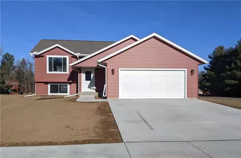 1628 Hazeltine Dr, Eau Claire, WI 54703