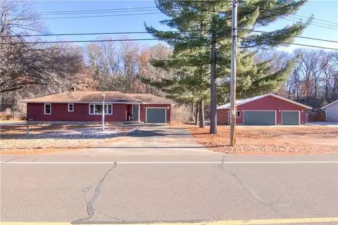 5388 N Shore Dr, Eau Claire, WI 54703