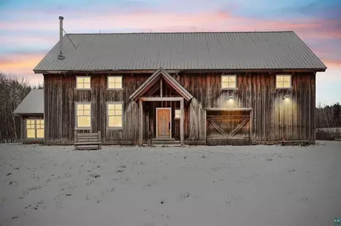 70990 Hollander Rd, Oulu, WI 54847