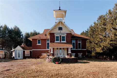 152 16th St, Ridgeland, WI 54763
