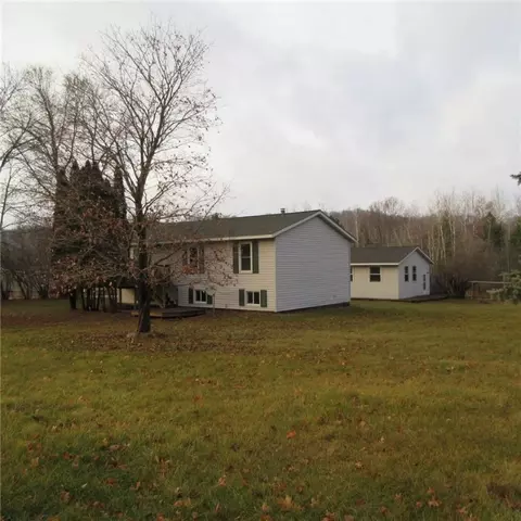 301 Us Highway 12 E, Knapp, WI 54749