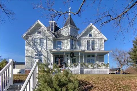 10634 Kansas Ave, Hayward, WI 54843