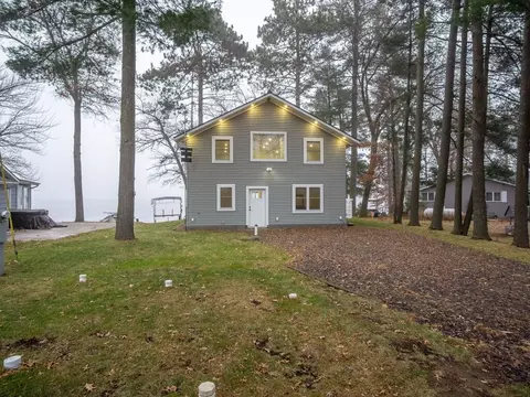 28027 256th St, Holcombe, WI 54745