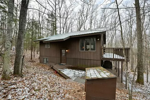 14990 Nordmor Rd, Cable, WI 54821