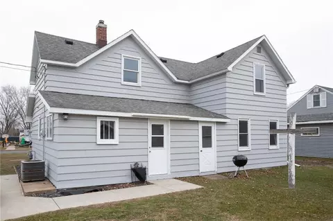 254 Monroe St, Mondovi, WI 54755