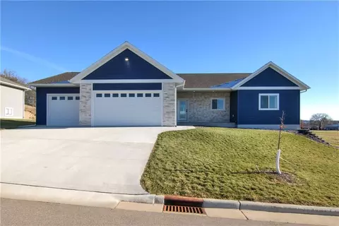 36156 Aspen Ct, Independence, WI 54747