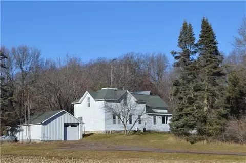 206 25 12 St, New Auburn, WI 54757