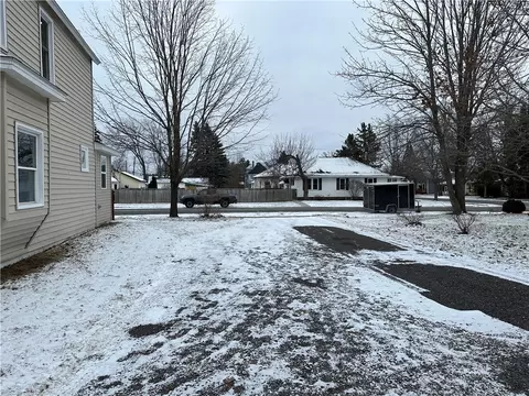 309 High St, Spooner, WI 54801 photo 33