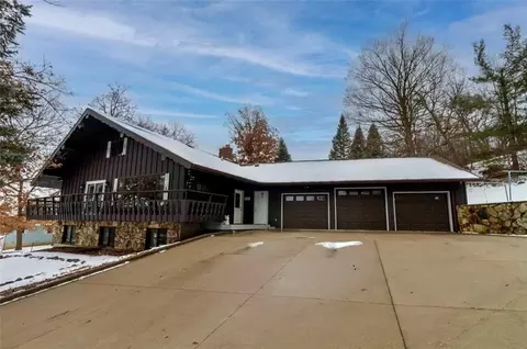 1347 Schank Ct, Arcadia, WI 54612