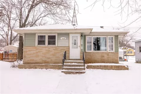 1015 Main St, Black River Falls, WI 54615