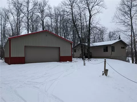 2985 N East Shore Dr, Birchwood, WI 54817