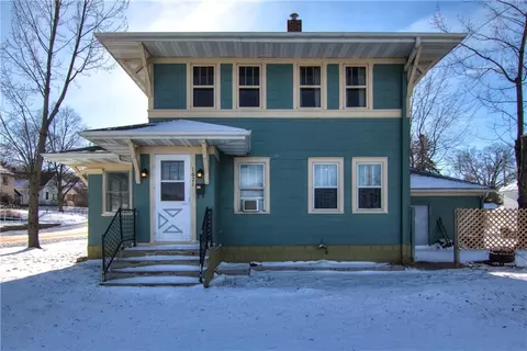 1621 Birch St, Eau Claire, WI 54703