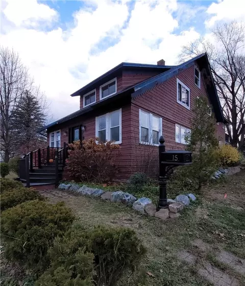 15 Hewett St, Neillsville, WI 54456