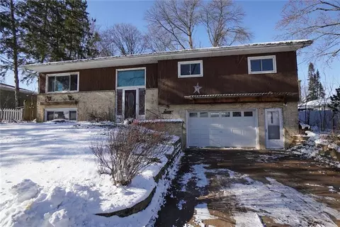 2944 Jupiter Ave, Eau Claire, WI 54703