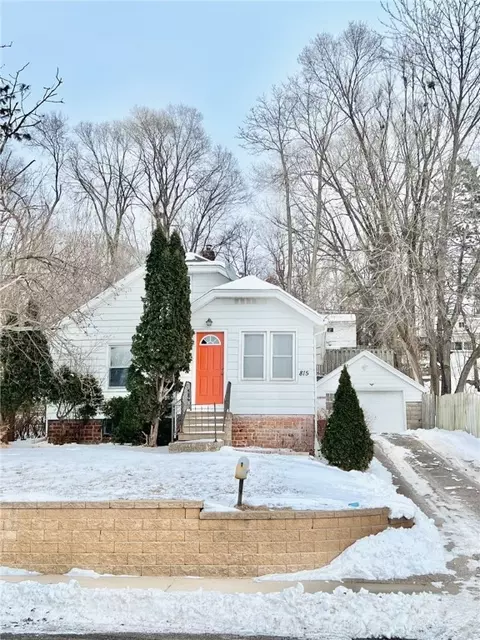 815 N Hastings Way, Eau Claire, WI 54703