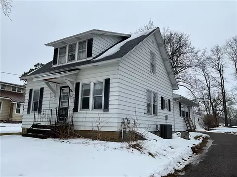 26278 W Mondovi St, Eleva, WI 54738